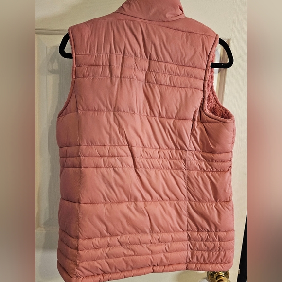 Time and Tru Walmart Brand Puffer Zipper Sleeveless Vest Size Small (4-6) Pink - Picture 6 of 9